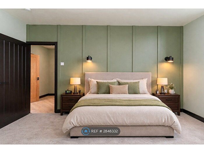 2 Bedroom Flat To Rent In Park Road, Rossendale, BB4