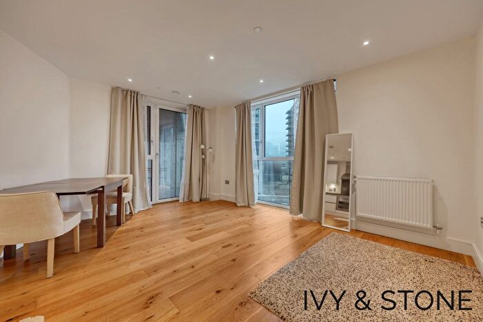 1 Bedroom Flat To Rent In Emily Street, London, Greater London, E16