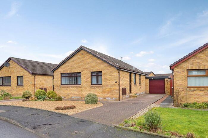 2 Bedroom Detached House For Sale In Glen Moriston Drive, Cairneyhill, KY12