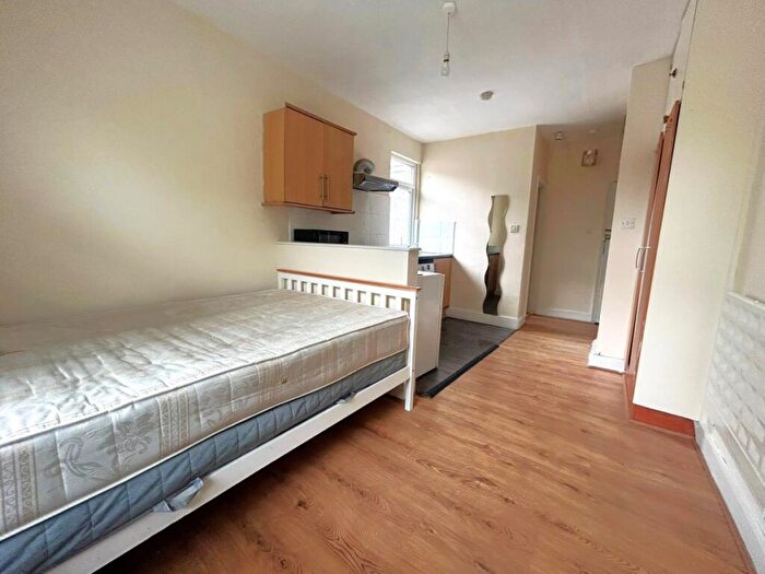 Studio To Rent In Station Road, Harrow, HA1