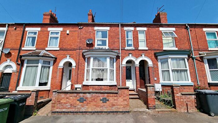 3 Bedroom Terraced House To Rent In York Road, Wellingborough, NN8