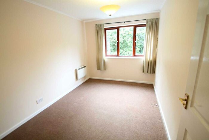 1 Bedroom Apartment For Sale In Albion Place, Campbell Park, Milton Keynes, MK9