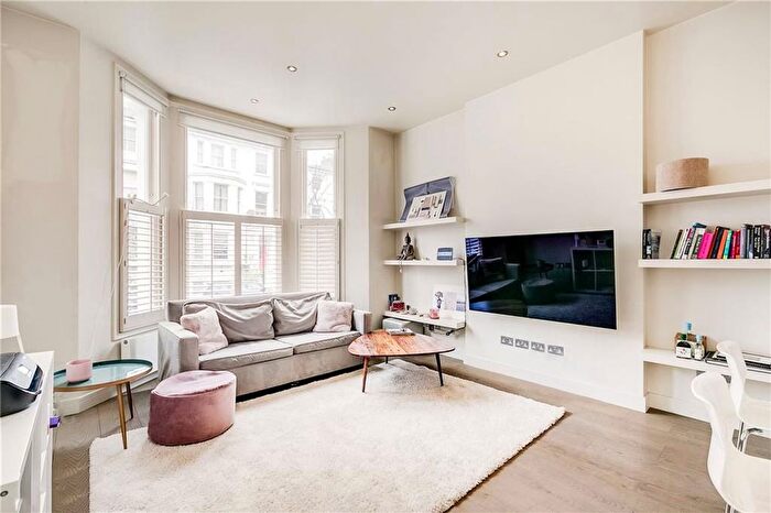 2 Bedroom Flat To Rent In Netherwood Road, Brook Green, W14
