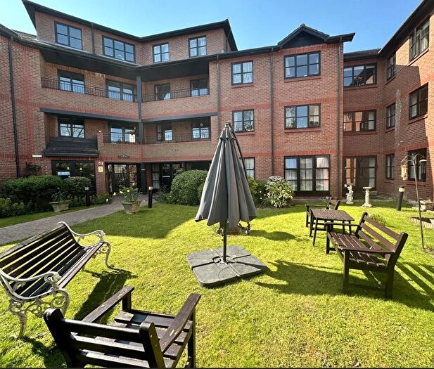 1 Bedroom Flat To Rent In Brandreth Court, Sheepcote Road, Harrow, HA1