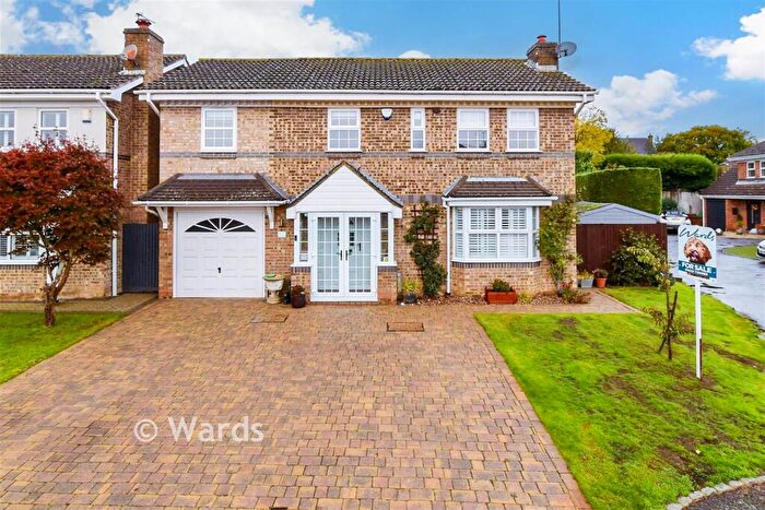 5 Bedroom Detached House For Sale In Wytherling Close, Bearsted, Maidstone, Kent, ME14