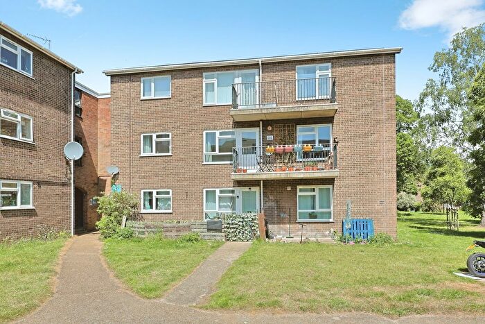 2 Bedroom Flat For Sale In Watson Grove, Norwich, Norfolk, NR2