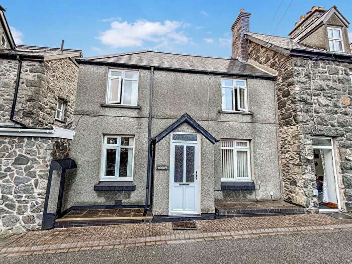 3 Bedroom Terraced House For Sale In Noddfa, Arran Villas, Glyndwr Street, Dolgellau, LL40