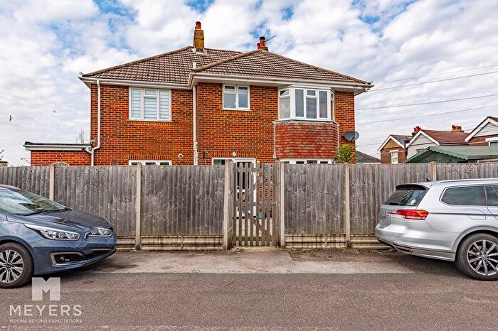 2 Bedroom Semi-detached House For Sale In Malvern Road, Moordown, BH9