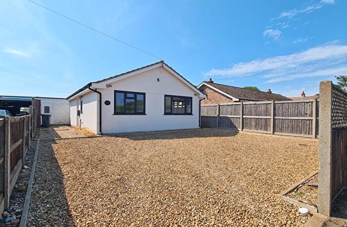 2 Bedroom Detached Bungalow For Sale In Sharon Close, Felmingham, NR28