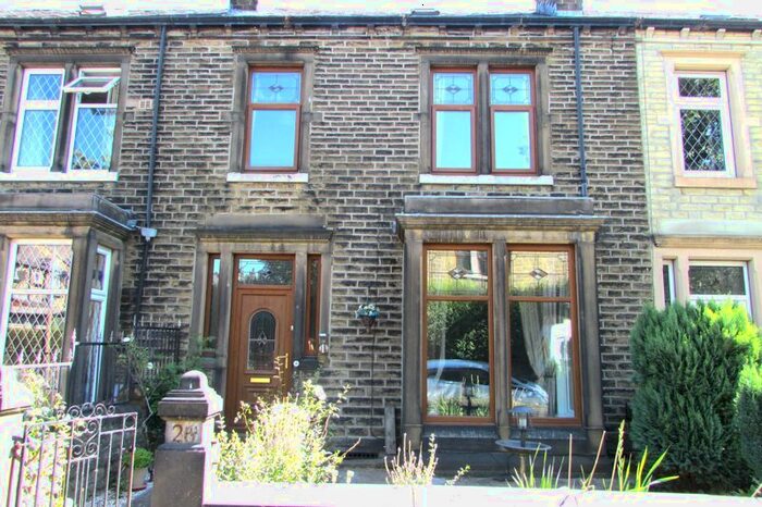 5 Bedroom Terraced House To Rent In Arnold Avenue, Birkby, Huddersfield, HD2