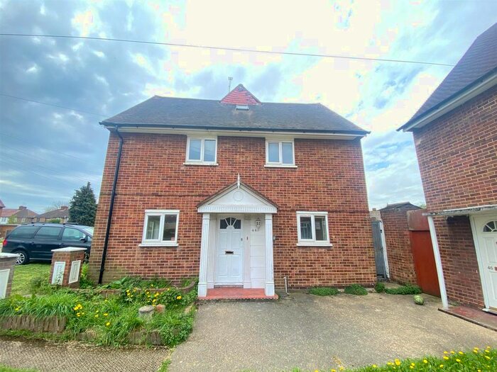 5 Bedroom Property To Rent In Platts Road, Enfield, EN3