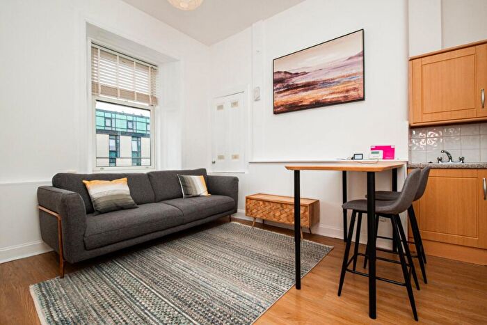 1 Bedroom Flat To Rent In McDonald Road, Edinburgh, EH7