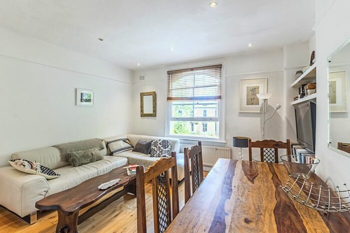 1 Bedroom Flat To Rent In Cambridge Gardens, London, W10