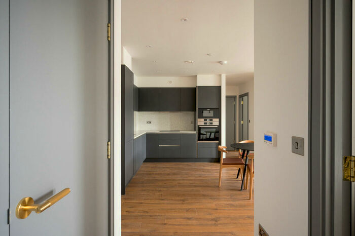 2 Bedroom Flat To Rent In The Gessner, Watermead Way, Tottenham Hale, N17