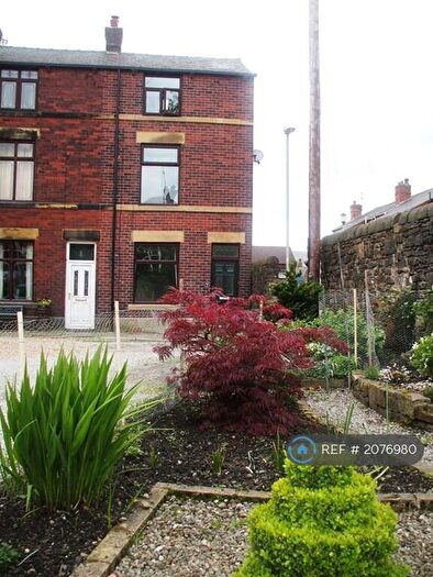 3 Bedroom Terraced House To Rent In Phoenix Street, Littleborough, OL15