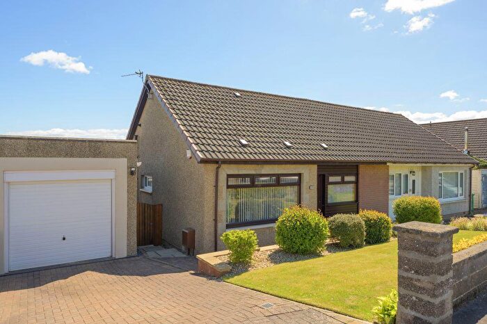 4 Bedroom Semi Detached House For Sale In Scotland Drive, Dunfermline, KY12