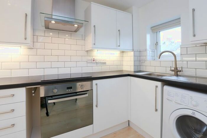 1 Bedroom Flat To Rent In Water Eaton Road, Oxford, OX2