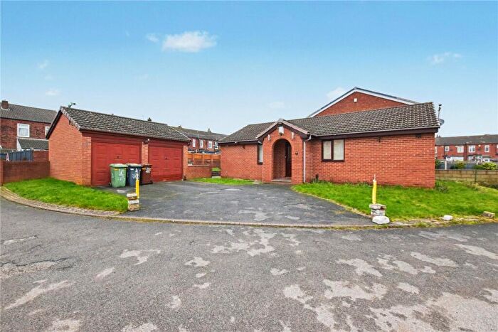 3 Bedroom Bungalow For Sale In Highfield View, Leeds, West Yorkshire, LS12