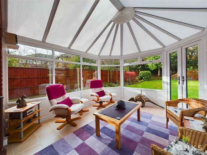 4 Bedroom Detached House For Sale In Watkin Drive, Oswestry, SY11