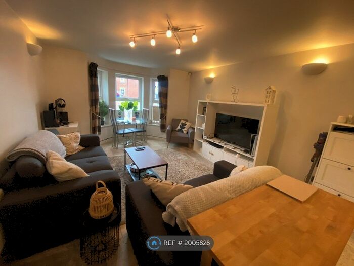 2 Bedroom Flat To Rent In The Junxion, Leeds, LS5