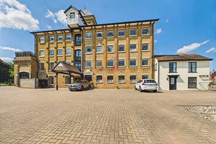 3 Bedroom Apartment For Sale In The Mill, East Colchester, CO1