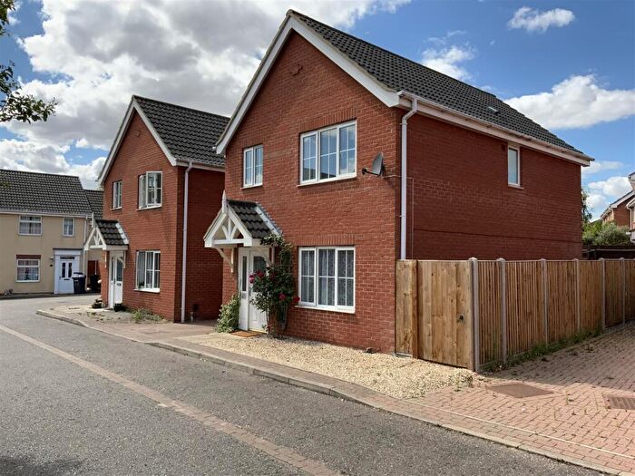 4 Bedroom House To Rent In Mavish Close, Norwich, NR5