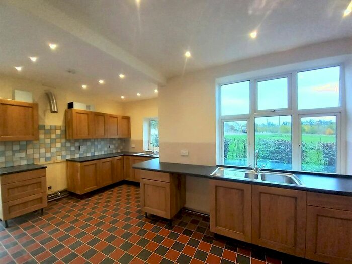 4 Bedroom Detached House To Rent In Berrow, Malvern WR13