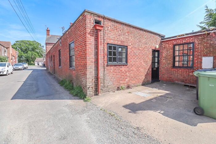 1 Bedroom Flat To Rent In Chapel Road, Terrington St. Clement, PE34