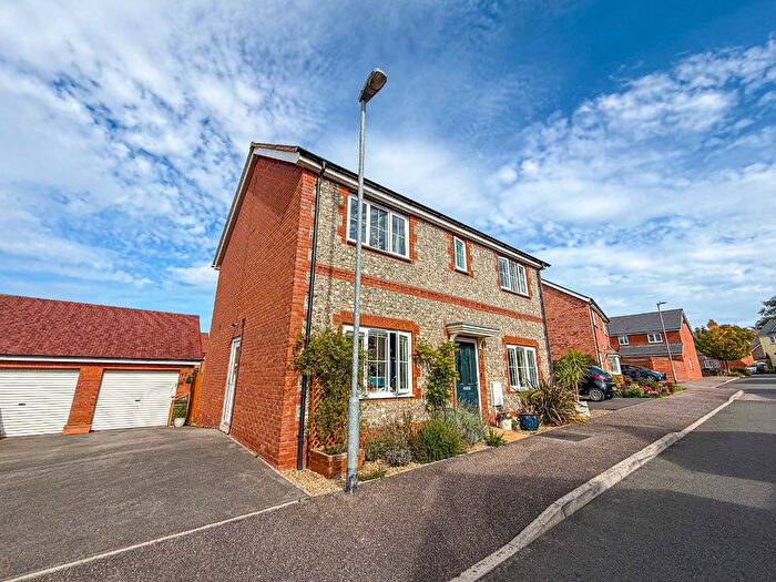 4 Bedroom Detached House For Sale In Gwyther Mead, Bishops Hull, Taunton., TA1