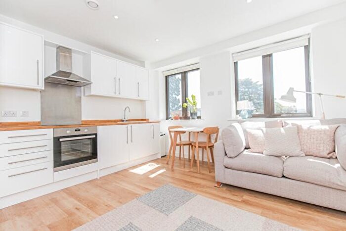 Apartment To Rent In Banbury Road, Oxford, OX2