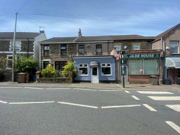 1 Bedroom Flat To Rent In Newport Road, Cwmcarn, Cross Keys, Newport, NP11