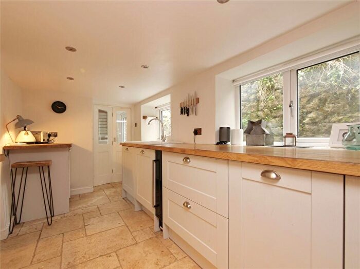 3 Bedroom End Of Terrace House For Sale In Little London, Oakhill, BA3