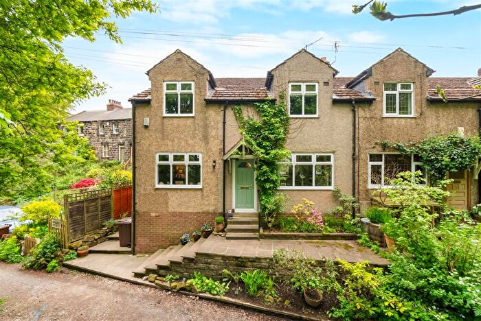 3 Bedroom End Of Terrace House For Sale In Grove Terrace, Pool In Wharfedale, Otley, LS21
