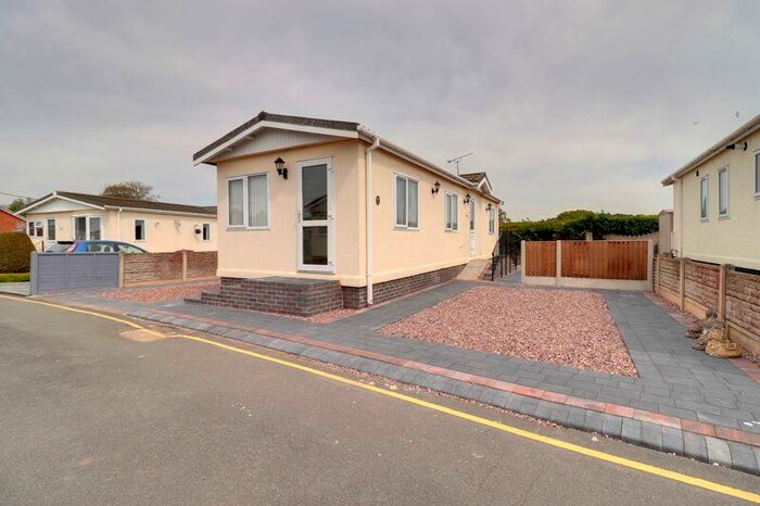 2 Bedroom Park Home For Sale In Ivy Cottage Park Homes, Within Lane, Stafford, ST18