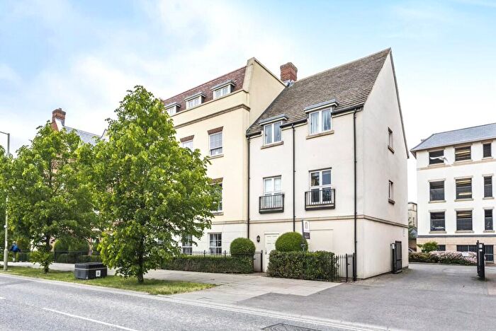 1 Bedroom Apartment For Sale In Welch Way, Witney, OX28