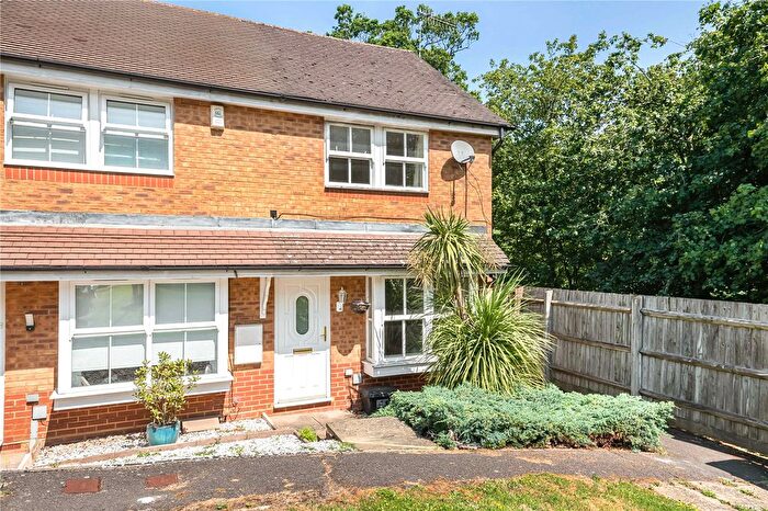 2 Bedroom End Of Terrace House For Sale In Poultney Close, Shenley, Radlett, Hertfordshire, WD7