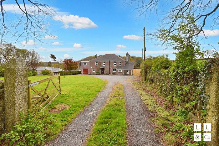 6 Bedroom Farmhouse To Rent In St Blazey, Par, PL24