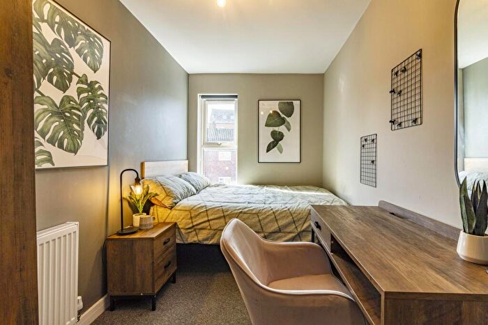 6 Bedroom Terraced House To Rent In Stylish Bedroom All Ensuite House // /, LN5