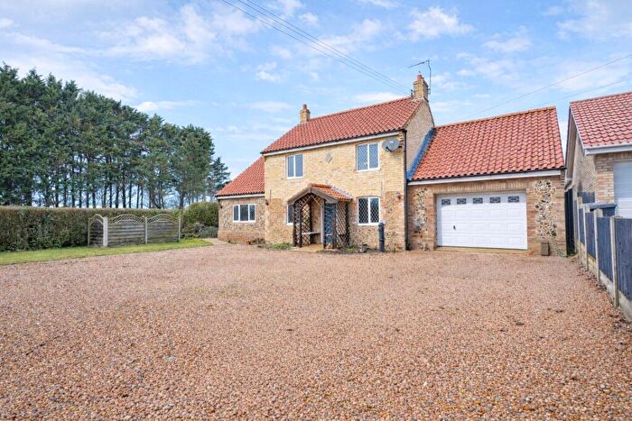 4 Bedroom Detached House To Rent In Wilde Street, Beck Row, Bury St. Edmunds, Suffolk, IP28