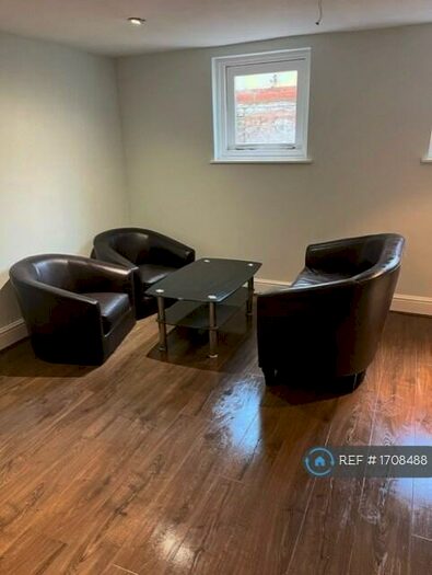 1 Bedroom Flat To Rent In Cara House, London, SW12