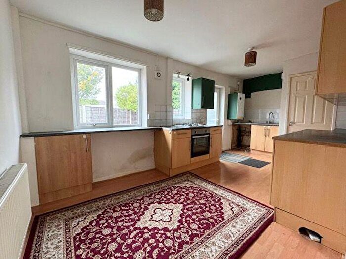 3 Bedroom Semi-Detached House For Sale In Felton Avenue, Close To Civic Centre, Manchester, M22