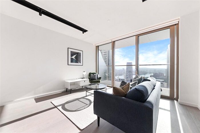 1 Bedroom Apartment For Sale In Park Drive, London, E14