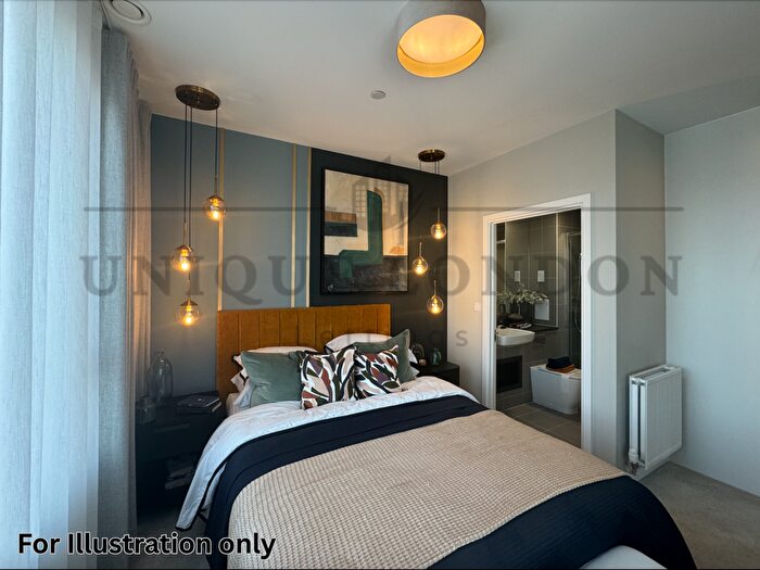 2 Bedroom Flat To Rent In Vista Heights, Ilderton Road, Bermondsey, SE15