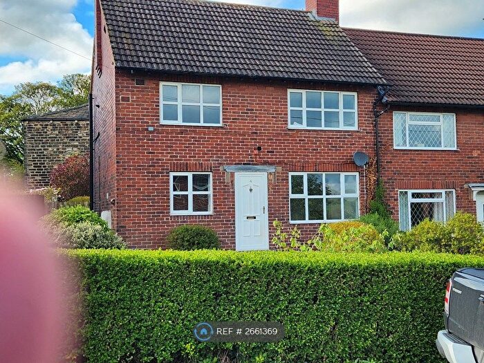 3 Bedroom Semi-Detached House To Rent In Hill Top Crescent, Mirfield, WF14