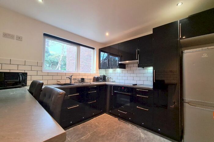 2 Bedroom Maisonette To Rent In Woodmere, Bracknell, Berkshire RG12