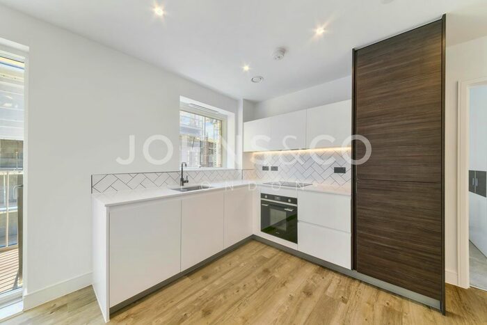 1 Bedroom Flat To Rent In Birch House, Kidbrooke Village, London, SE3