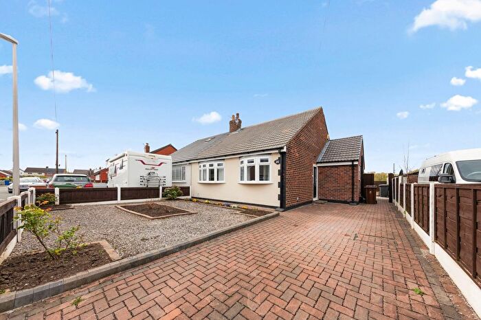2 Bedroom Semi Detached Bungalow For Sale In Tewkesbury Road, Golborne, WA3