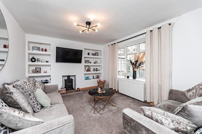 3 Bedroom Terraced House For Sale In Norfolk Close, Brotherton, Knottingley, WF11