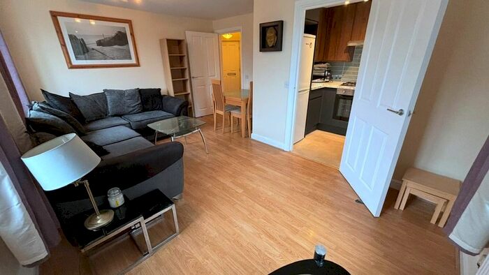 2 Bedroom Flat To Rent In Meadow Heights, Ramsbottom, BL0