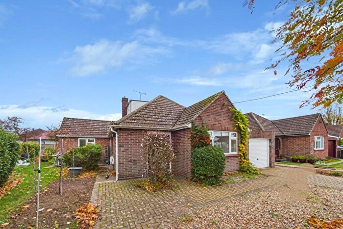 3 Bedroom Bungalow To Rent In St. Peters Road, West Mersea, Colchester, CO5